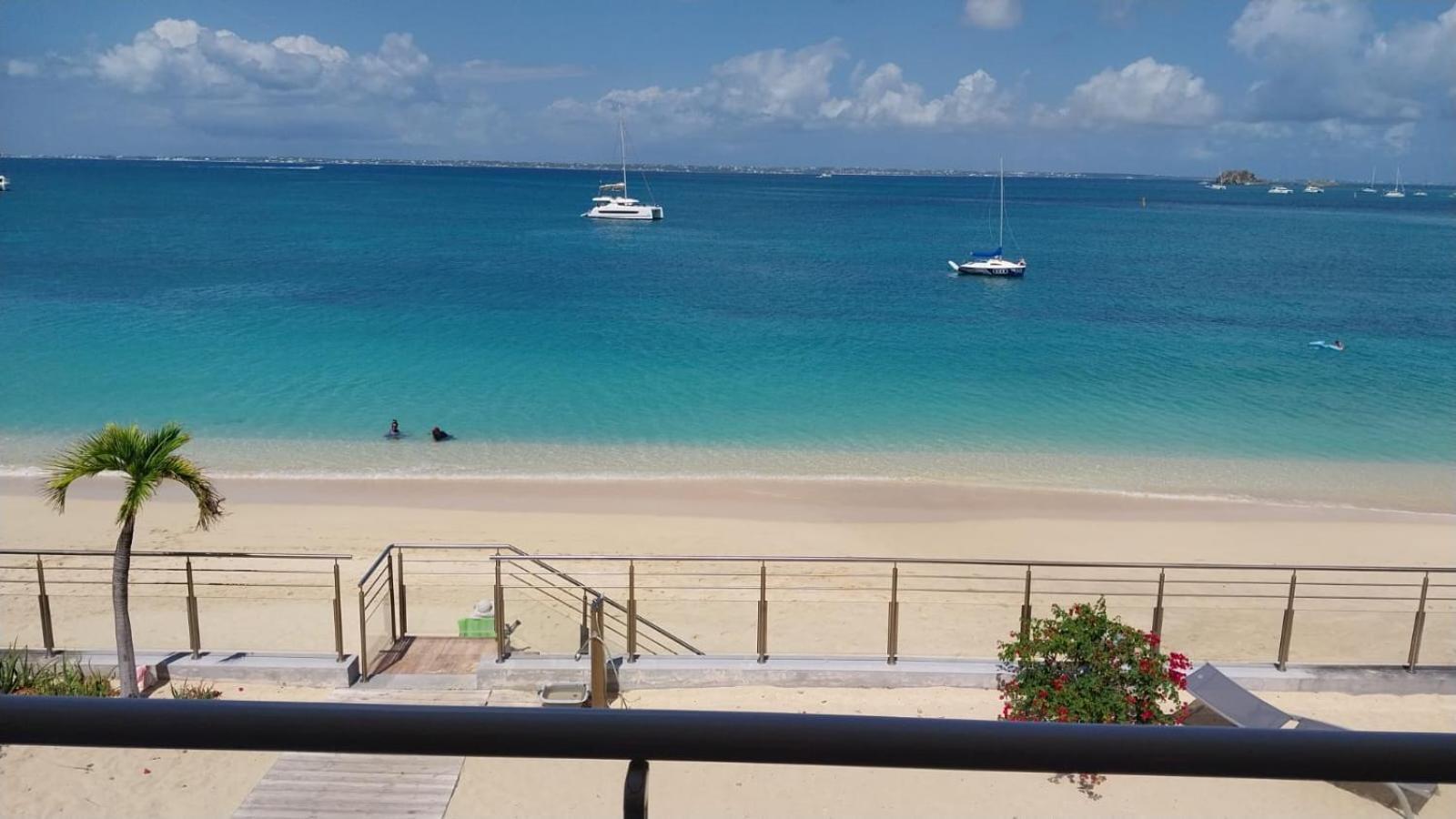 גרנד קז Official Page "Residence Bleu Marine" - Sea View Apartments & Studios - Saint-Martin French Side מראה חיצוני תמונה