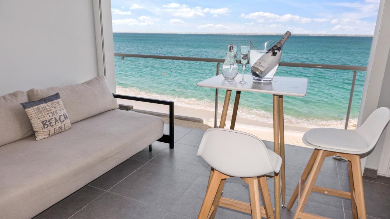 גרנד קז Official Page "Residence Bleu Marine" - Sea View Apartments & Studios - Saint-Martin French Side מראה חיצוני תמונה